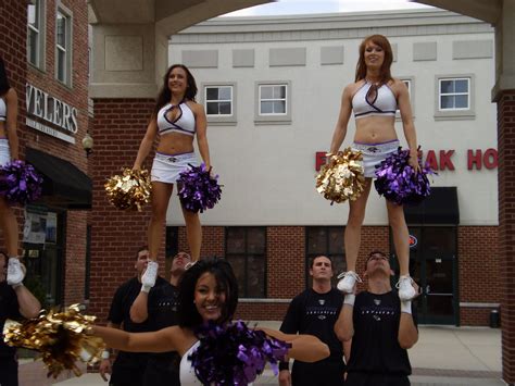 Pro Cheerleader Heaven: Baltimore Ravens Cheerleaders