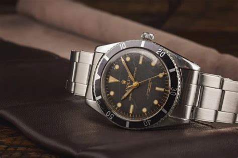 Rolex Submariner 2023, Iconic Watch - ICON-ICON