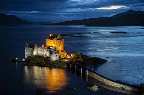 Eilean Donan Castle Wallpaper HD Download