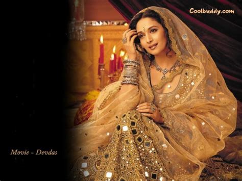 Madhuri Dixit Wedding Dress - 800x600 Wallpaper - teahub.io