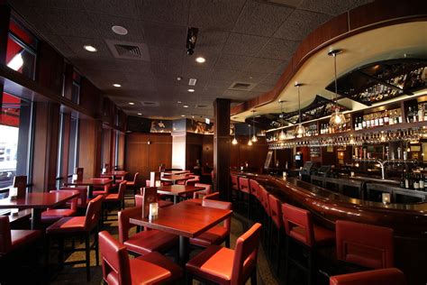 Sullivan’s Steakhouse – Chicago, IL – See-Inside Steak House Restaurant ...