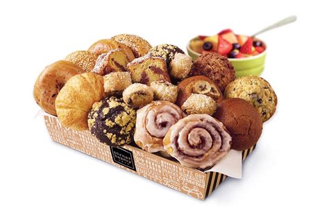 Configure Large Classic Breakfast w/ Breakfast Basket - Corner Bakery Cafe | catering ...