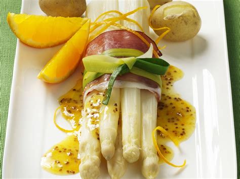 White Asparagus with Ham and Leeks recipe | Eat Smarter USA