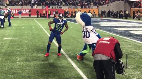 Odell Beckham Jr. have a dance-off with Colts mascot - YouTube