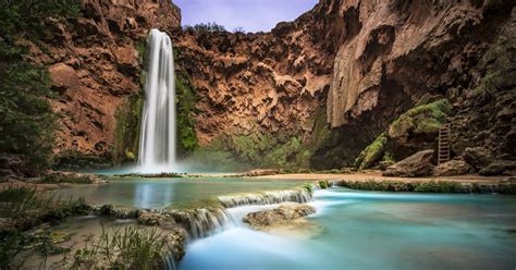 Hike to Mooney Falls, Havasupai Campground