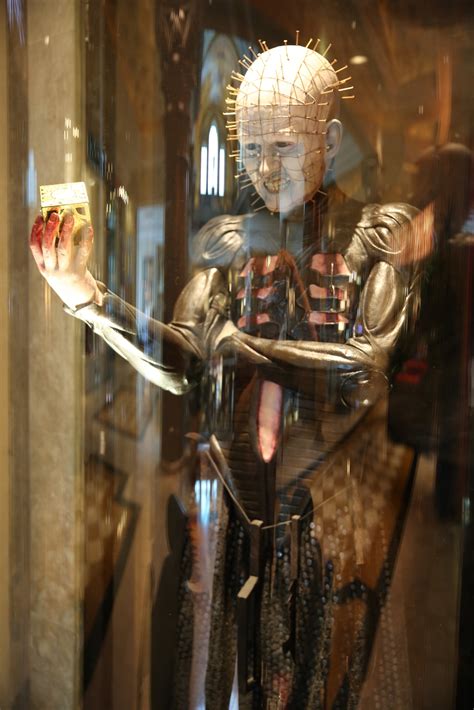 Movie Prop & Costume Photojournal: Planet Hollywood at The Forum Shops ...