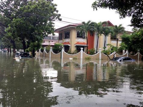 Sojourn, Education, Life: Photos: August 2013 floods, different areas of the Philippines