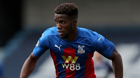 Wilfried Zaha scores 50th league goal in Crystal Palace win over Southampton | Sporting News Canada