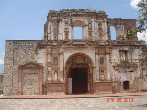 An old church in Antigua, Guatemala. | Old church, Guatemala, Barcelona ...