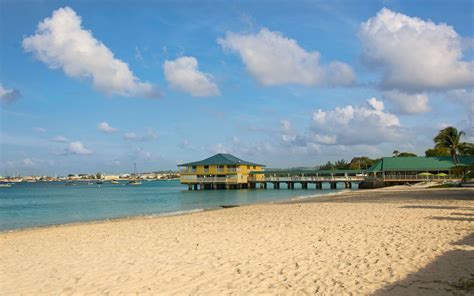 Pebbles Beach / Barbados / The Caribbean // World Beach Guide