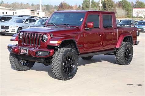 2021 Jeep Gladiator Lifted