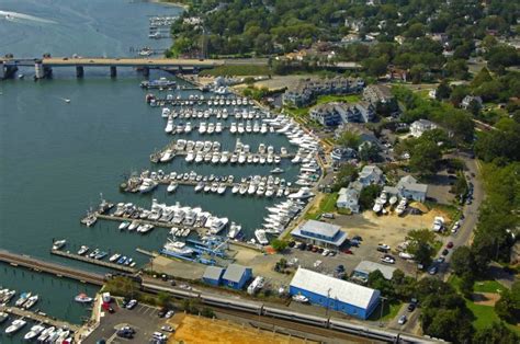 Brielle Yacht Club Marina in Brielle, New Jersey, United States