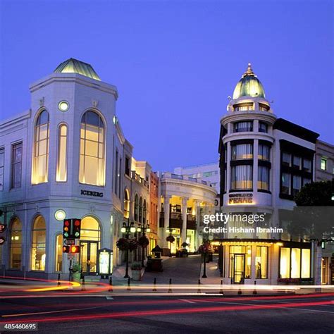 173 Beverly Hills Nightlife Stock Photos, High-Res Pictures, and Images - Getty Images