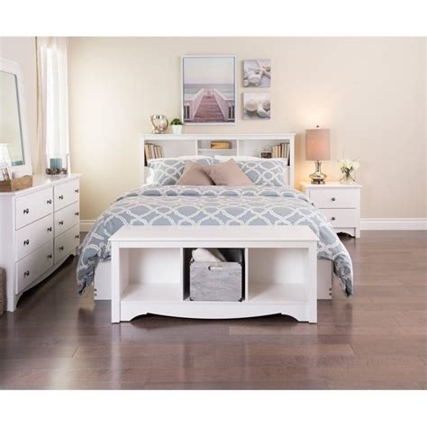 Queen 5 Piece Bedroom Set in White - WDC-5PC-PKG