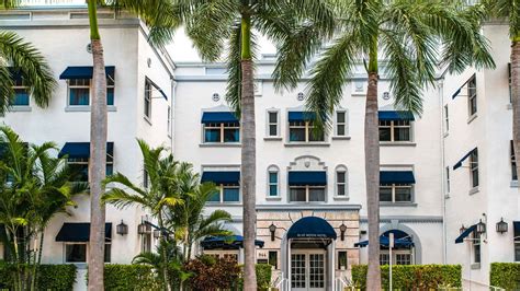 Blue Moon Hotel sells for $30M - South Florida Business Journal