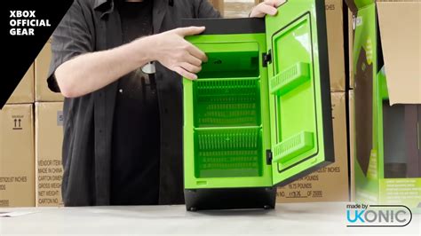 The fridge that you will want: This is the first unboxing of the Xbox mini refrigerator ...