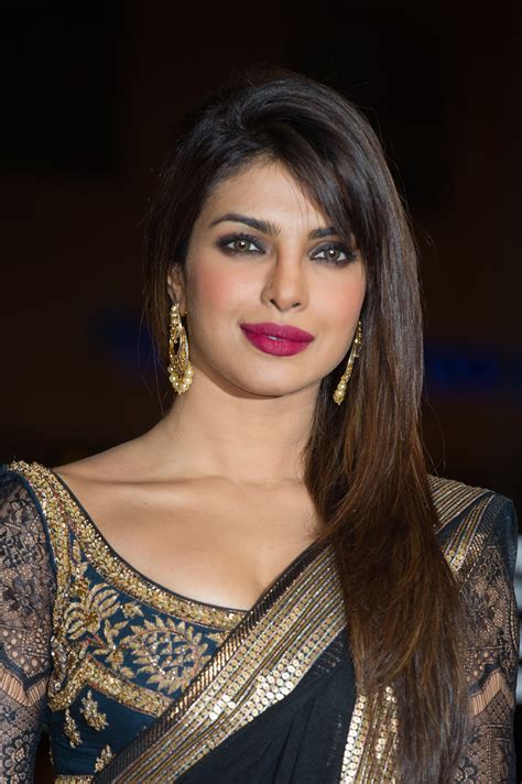 Beauty Inspiration: Priyanka Chopra | StyleCaster