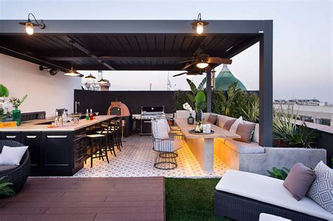 Rooftop Kitchens: Outdoor Dining Experience Served with Style! | Decoist