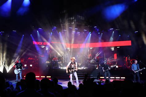 Jason Aldean Ride All Night Tour With CHAUVET Professional | Live Design Online