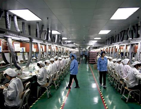 Inside Apple's Factories in China Photos - ABC News