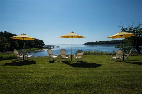 Rockport Maine Oceanfront Hotel - Waterfront Lodging in Maine