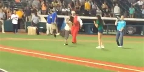 Elaine Dance Contest At Baseball Game Is As Hilariously, Painfully ...