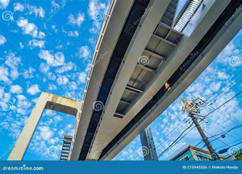 Image of Shonan Monorail Rail Stock Photo - Image of rail, vehicle: 215945326