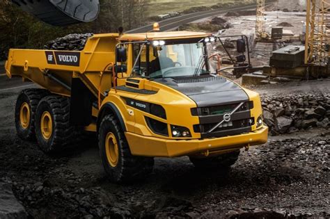 The F-Series Volvo Dumpers are leading the way - Truck & Trailer Blog