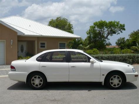 1995 Toyota Avalon - Information and photos - MOMENTcar