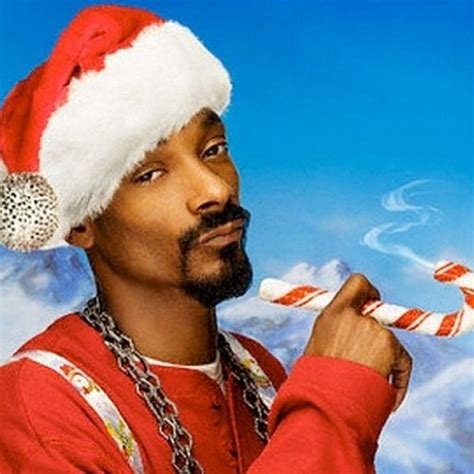 Video: Snoop Dogg – 'Blue Xmas' | HipHop-N-More