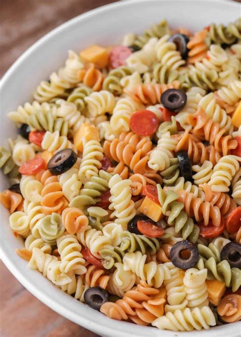 Festive Pasta Salads : Italian Pasta Salad Jo Cooks - Spread the ...