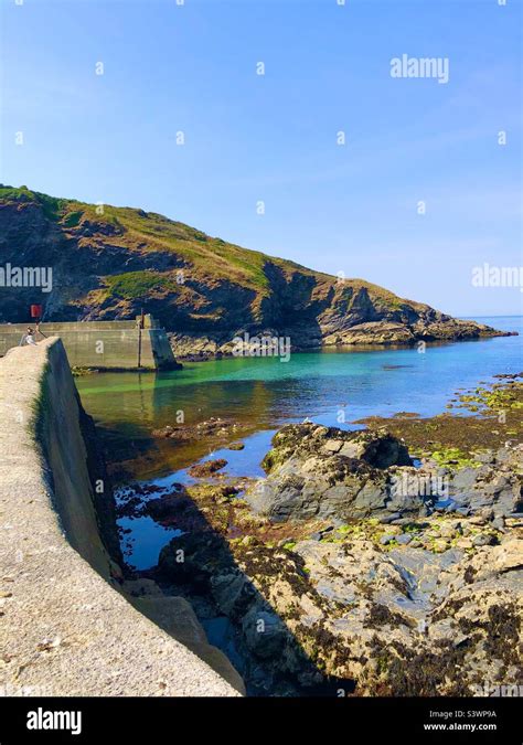 Port Isaac harbour Stock Photo - Alamy