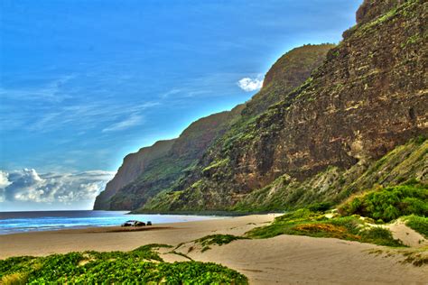 Polihale State Park: Why Kauai Locals Go To This Beach