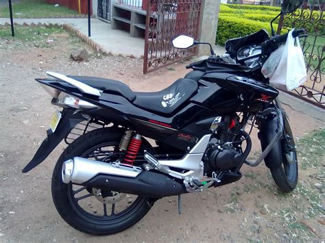 HERO HONDA CBZ XTREME, Review, Price, Model, Types, Stores, Brands, India, My first bike with ...