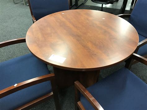 CHERRY 30'' ROUND CONFERENCE TABLE - Able Auctions
