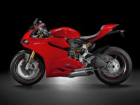 2012 Ducati 1199 Panigale Redefines the Word 'Superbike' - Asphalt & Rubber