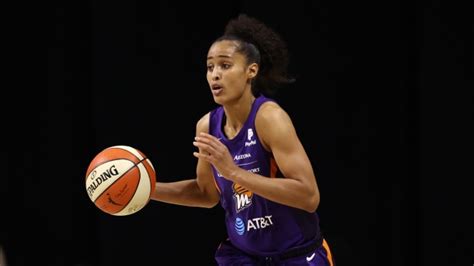 Skylar Diggins-Smith, Phoenix Mercury cruise by Dallas Wings - TSN.ca