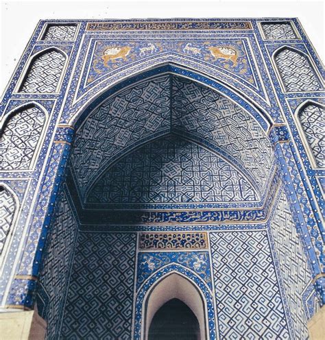 File:Blue Palace, iwan. artistic scale model. timurid style, Islamic ...