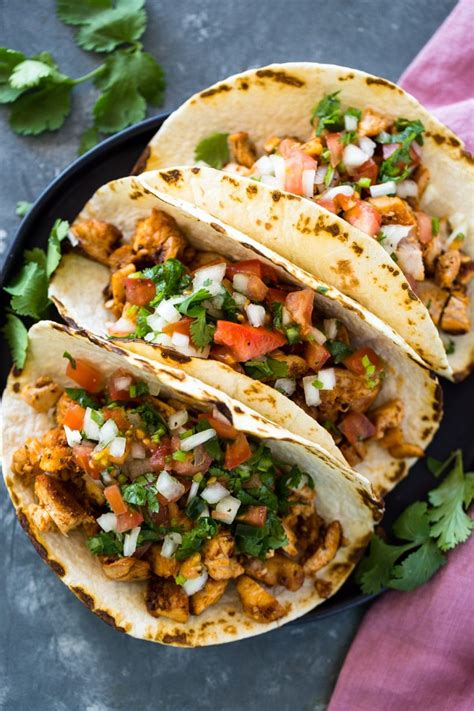 Easy 20 Minute Chicken Tacos | Chicken tacos recipe easy, Chicken tacos easy, Grilled chicken tacos