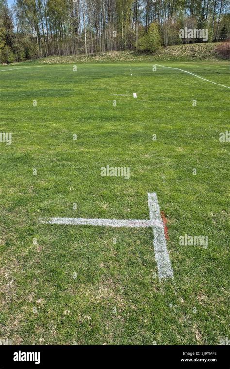 Markings on a American football field Stock Photo - Alamy