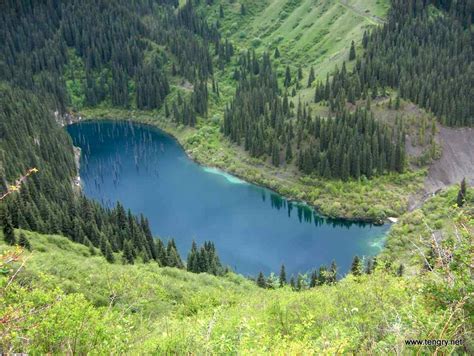 Kaindy Lake beautiful sceneries · Kazakhstan travel and tourism blog