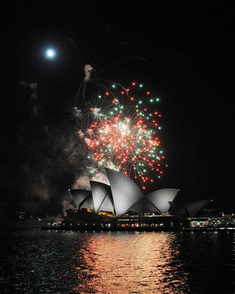 Sydney Harbour Bridge Fireworks Opera House Australia Editorial Image ...