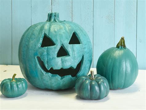 Teal Pumpkins: Making Halloween More Inclusive For Kids With Food Allergies