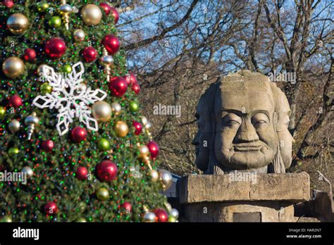 Christmas festival of light longleat hi-res stock photography and ...