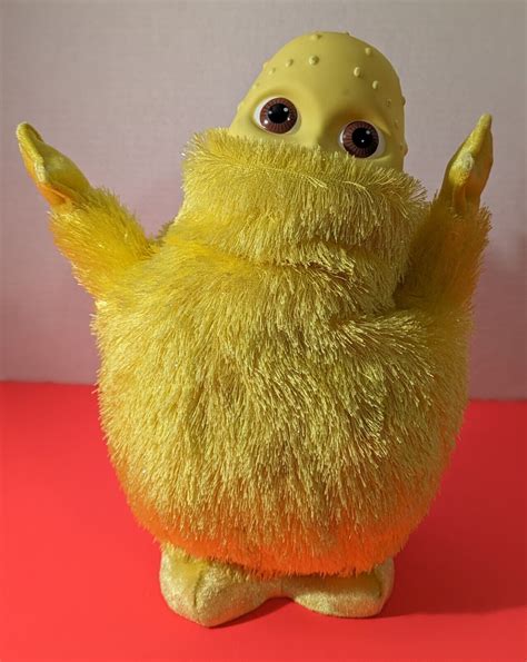 Boohbah Yellow Humbah Dance Along Singing Toy - NOT FULLY OPERATIONAL! | eBay