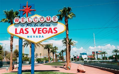 Las Vegas Signs Night Wallpapers - 4k, HD Las Vegas Signs Night Backgrounds on WallpaperBat