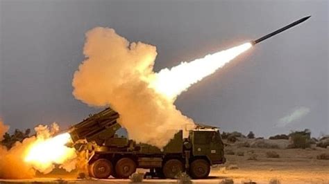 Rockets fired from Gaza land off central Israel's coast | World News - Hindustan Times