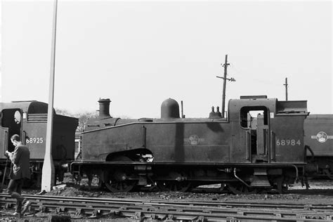 68984 | LNER J50 Class 0-6-0T No 68984 awaits its fate at Co… | Flickr