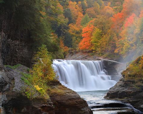 New York Fall Foliage Driving Tours