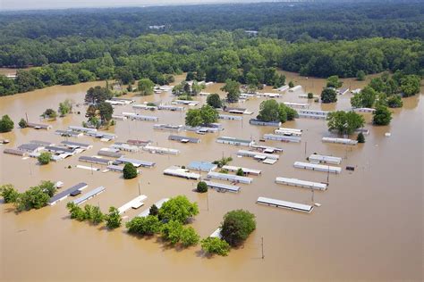 Mississippi River Floods, 2011 Photograph by Science Photo Library